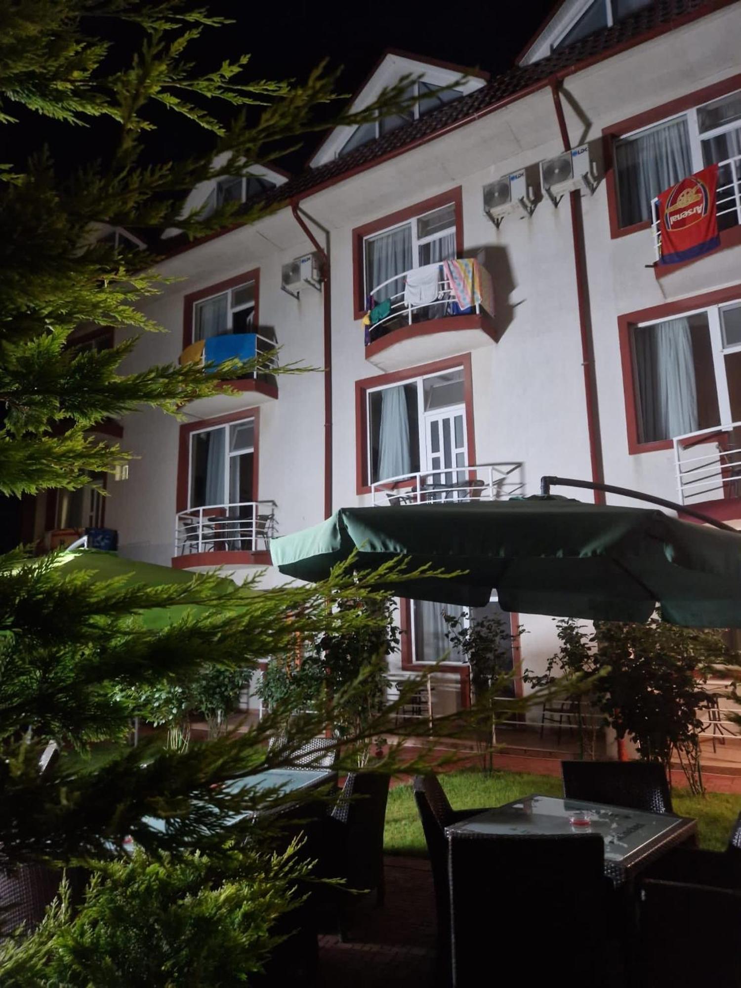 Vila Julia Costinesti Exterior photo